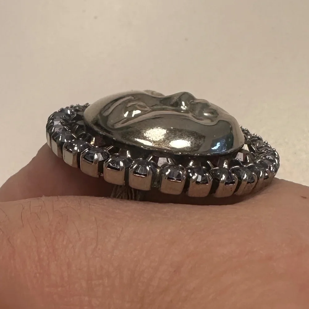 TOVA - Silver Plated Amethyst & VioletCrystal Encircled Sun Face Statement Ring - Picture 11 of 16